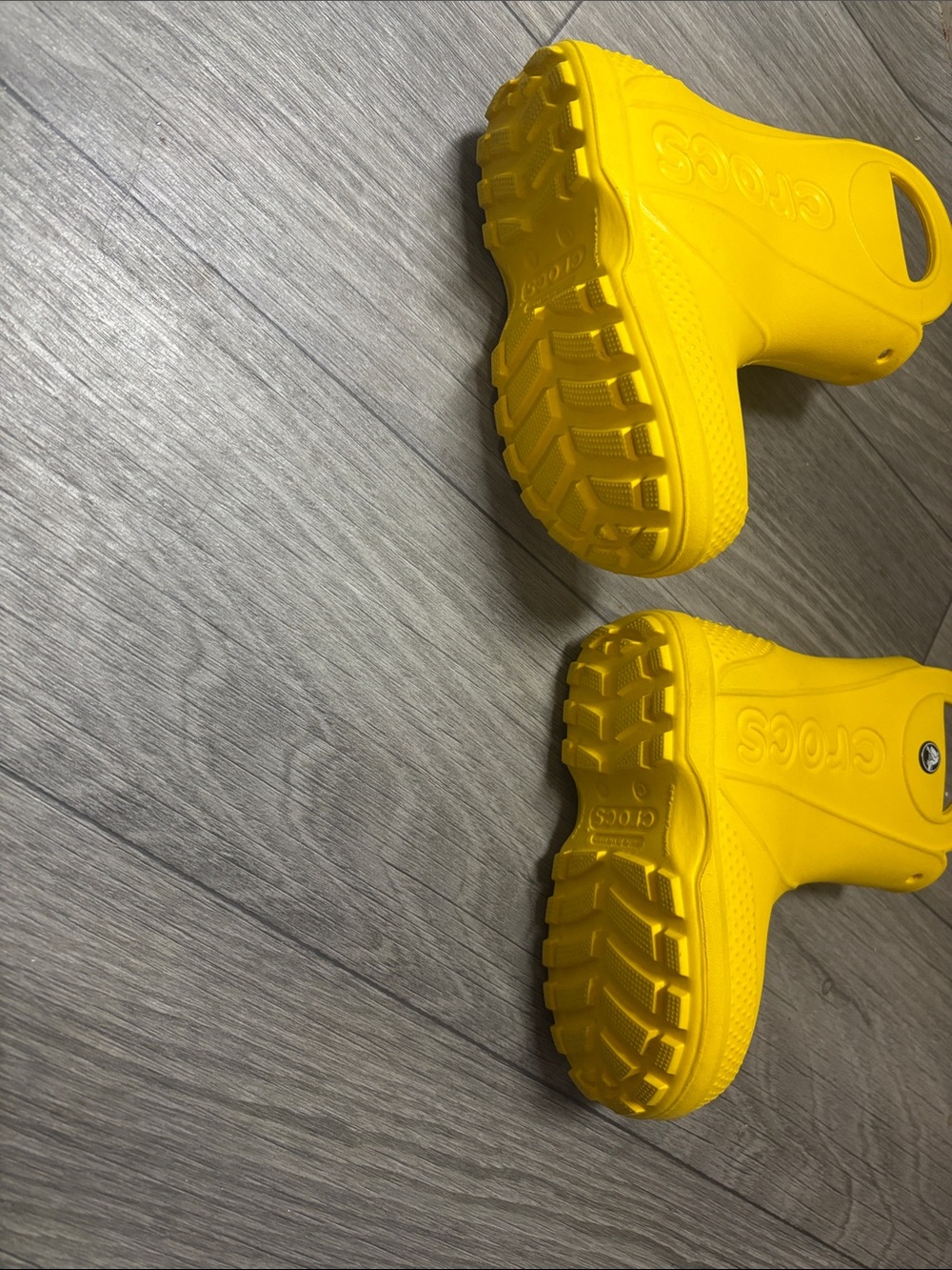 CROCS Kids Bright Yellow Pull-Handle Rain Boots - Picture 3 of 4